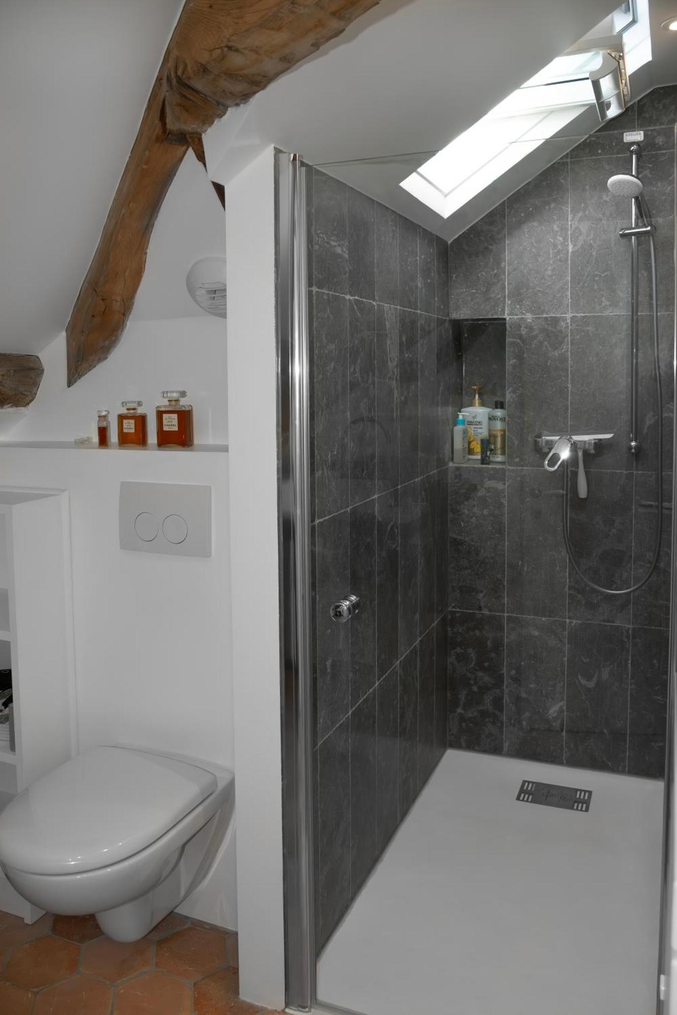 Loft Dans Le Clocher Face Au Chateau Bonnelles Exterior photo