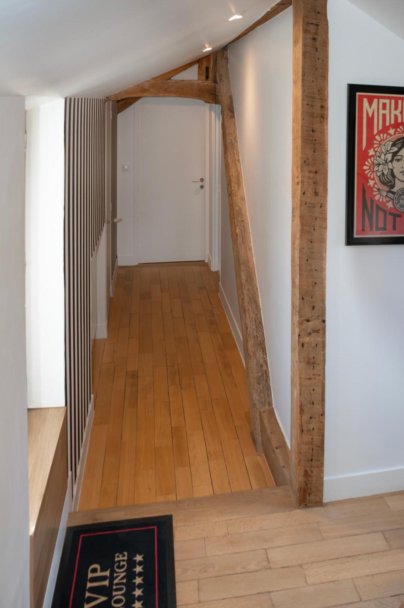 Loft Dans Le Clocher Face Au Chateau Bonnelles Exterior photo